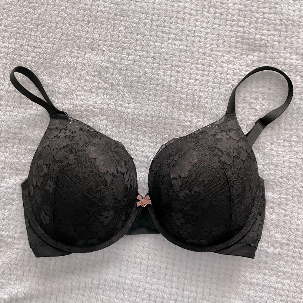 Victoria’s Secret Body by Victoria Perfect Shape Bra Black Lace 32DDD